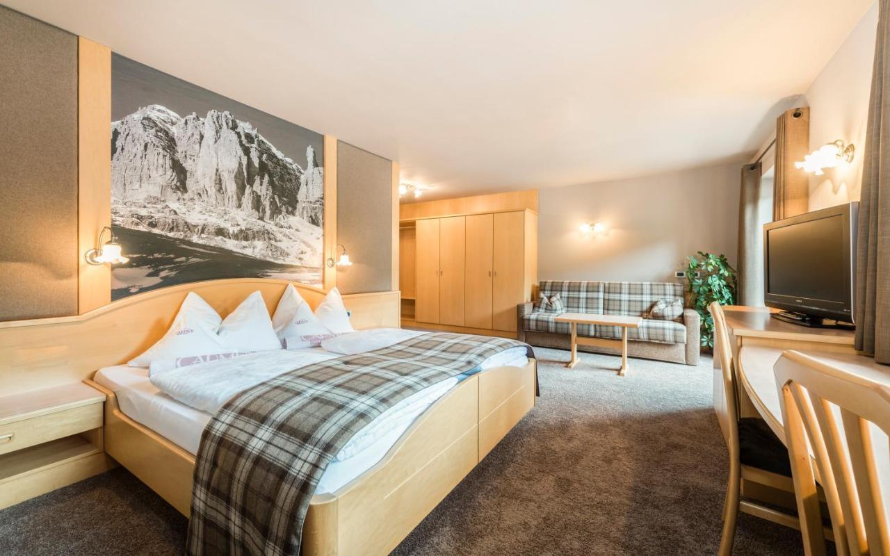 Hotel Carmen Dolomites Santa Cristina Val Gardena Exterior photo